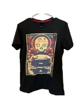 🎈$5 add on. Gaming t shirt.